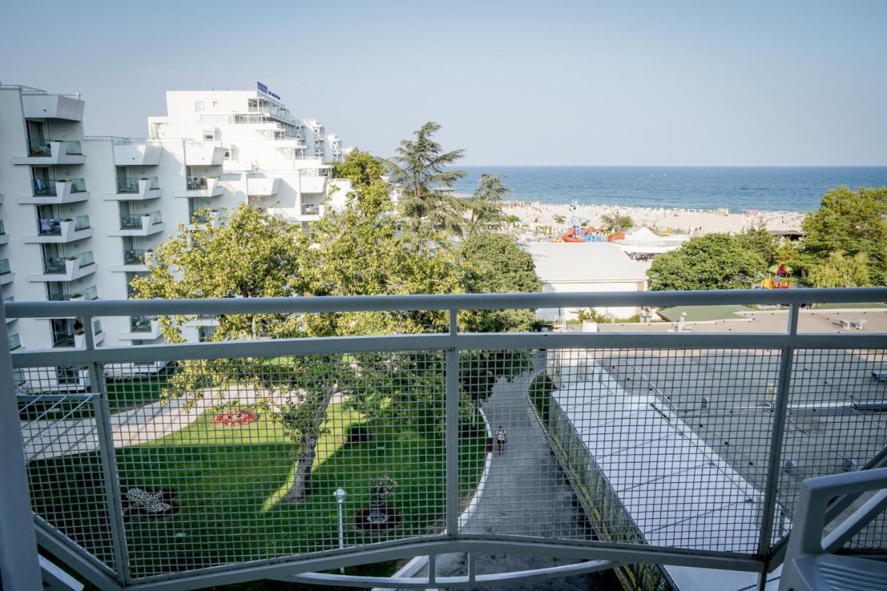 Hotel Malibu Албена Экстерьер фото