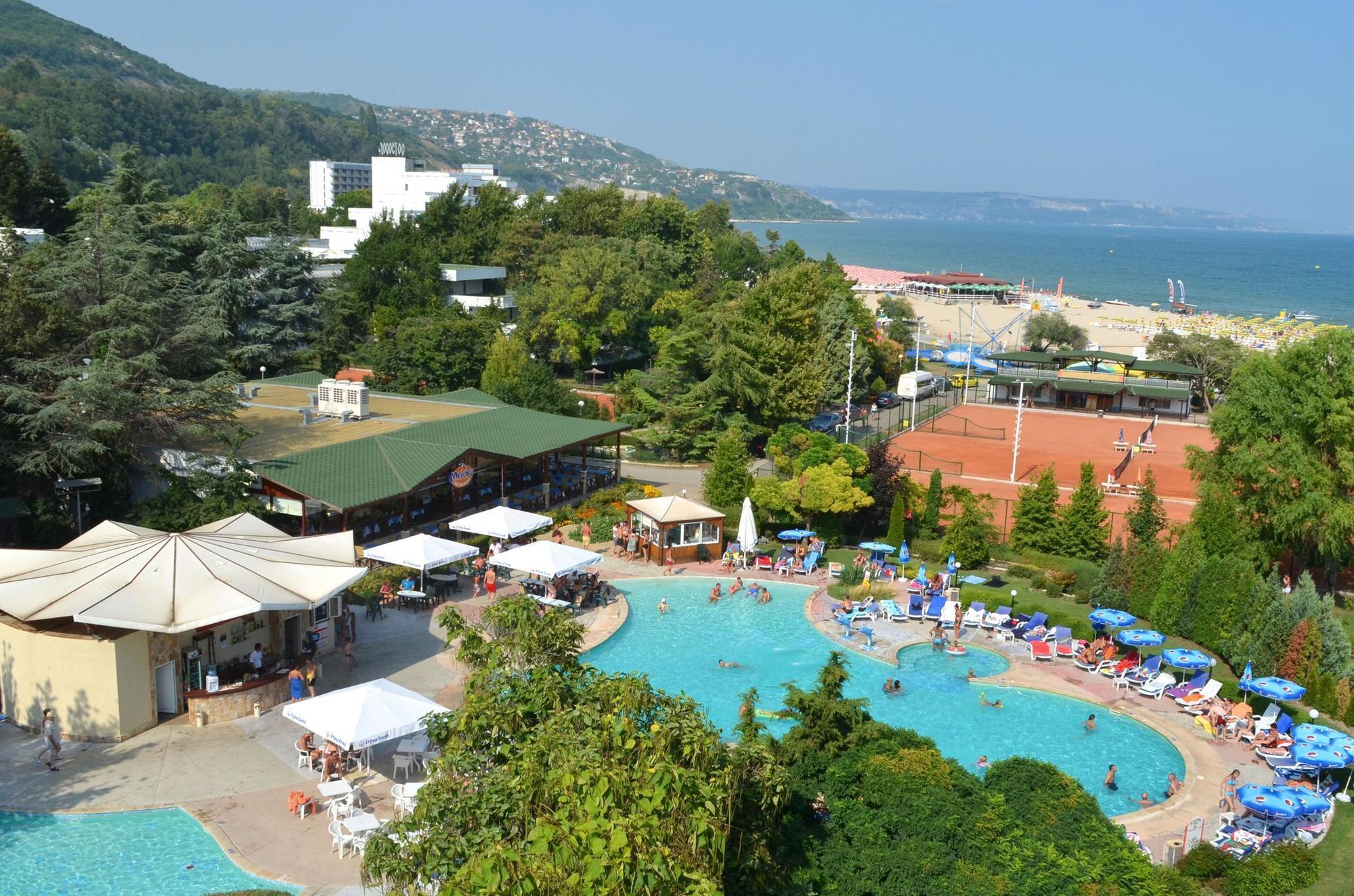 Hotel Malibu Албена Экстерьер фото