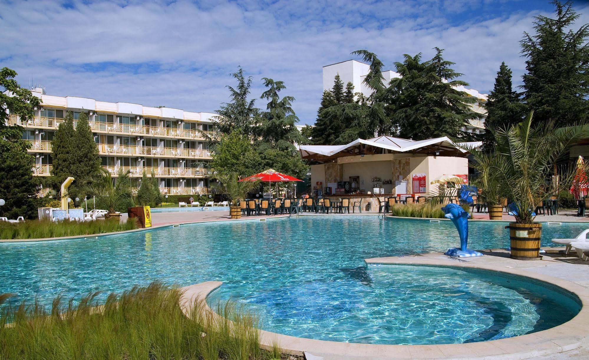 Hotel Malibu Албена Экстерьер фото